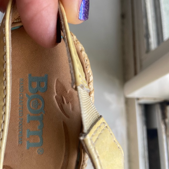 BORN size 8 women’s - Picture 8 of 9